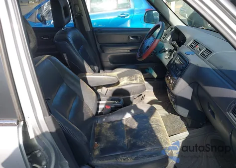 2001 Honda Cr-V Special Edition from USA, damaged, VIN JHLRD18721C053658